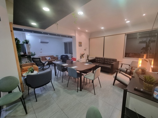 Lounge rental - full privacy (4 hours - €150 VAT included)